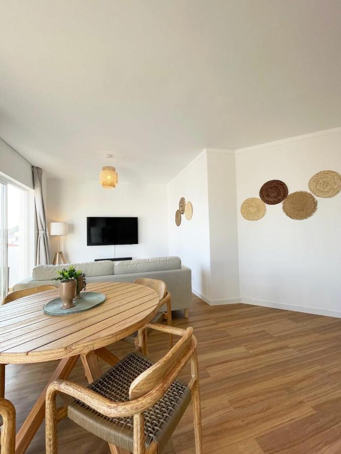 Sun Waves Beach Apartment Portimão Exteriör bild