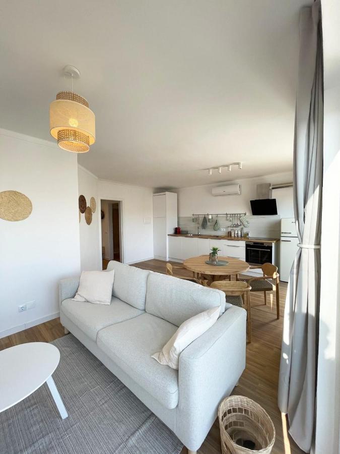 Sun Waves Beach Apartment Portimão Exteriör bild